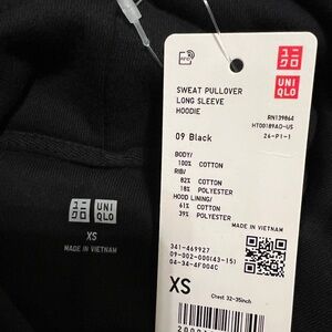 XS Uniqlo Black Long Sleeve Hoodie